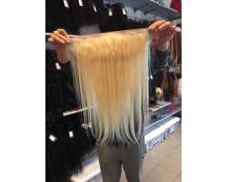 Frontal en dentelle blonde platine lisse