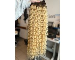 Invisible thread meches and natural curly shatush